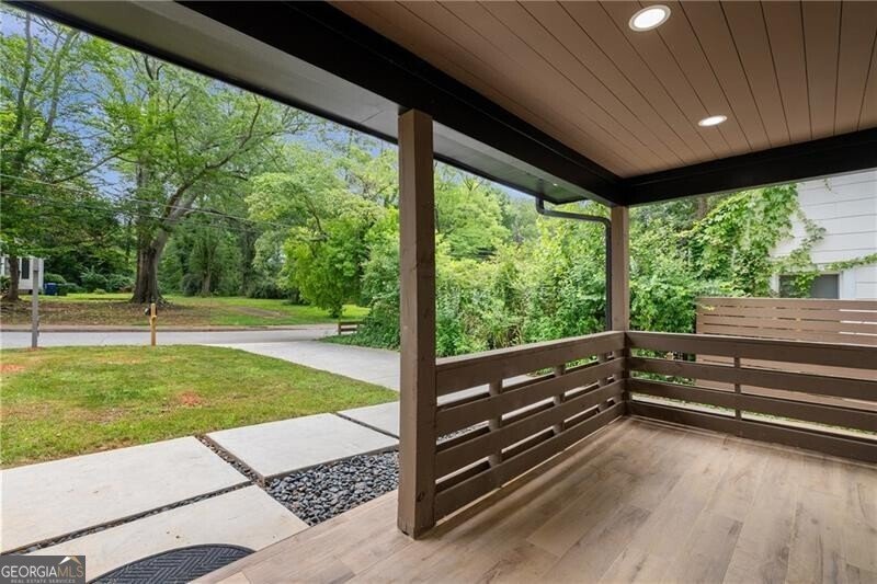 1355 Lockwood Drive Atlanta - 3