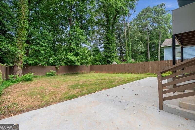 1355 Lockwood Drive Atlanta - 38