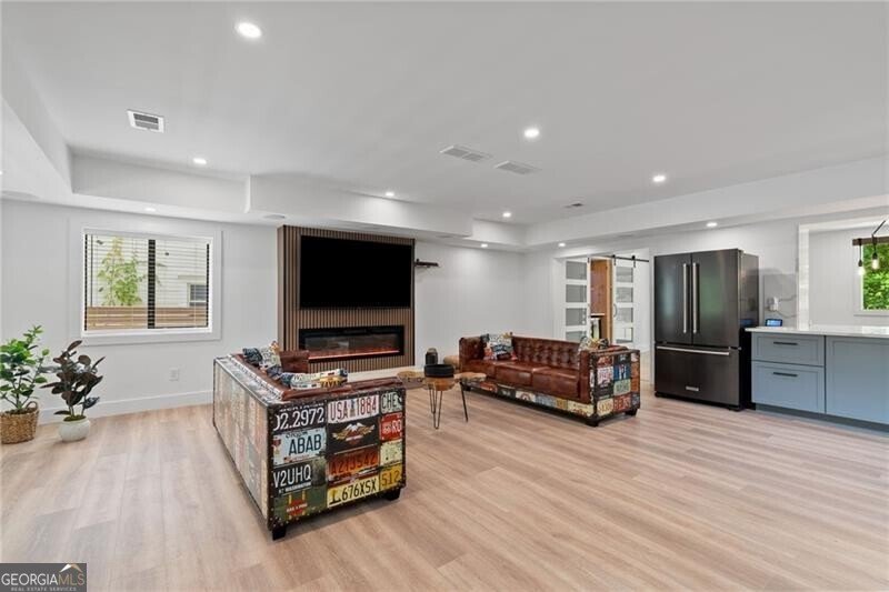 1355 Lockwood Drive Atlanta - 4