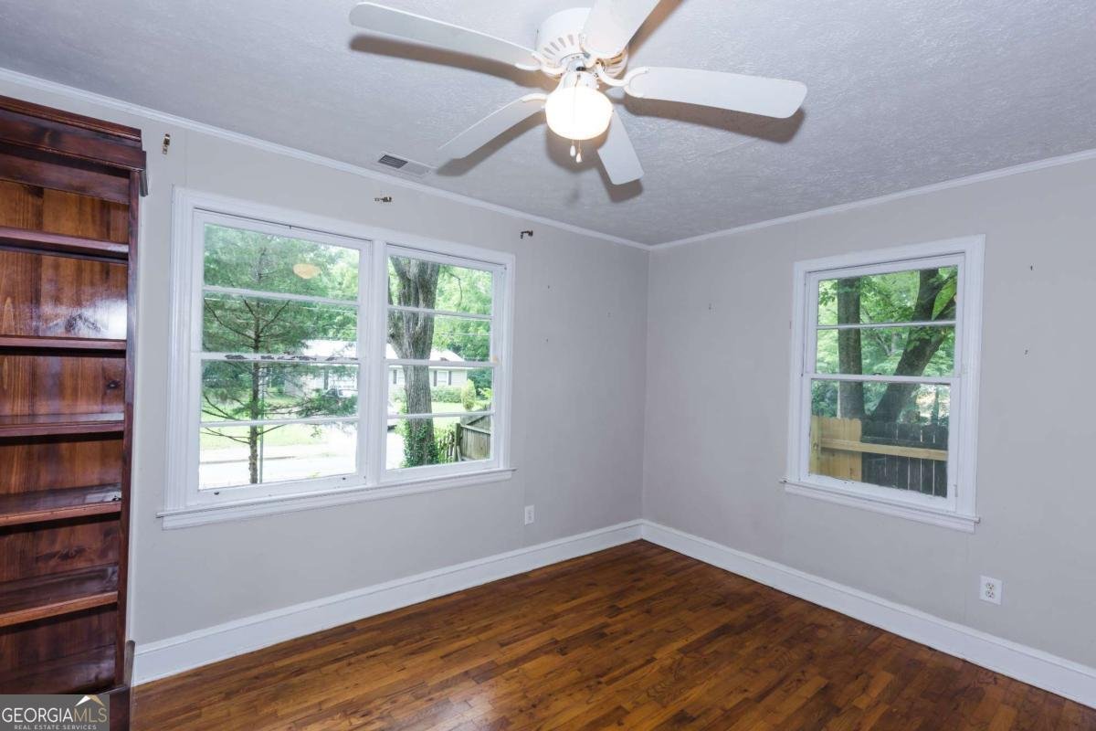 185 Arch Street Athens - 12