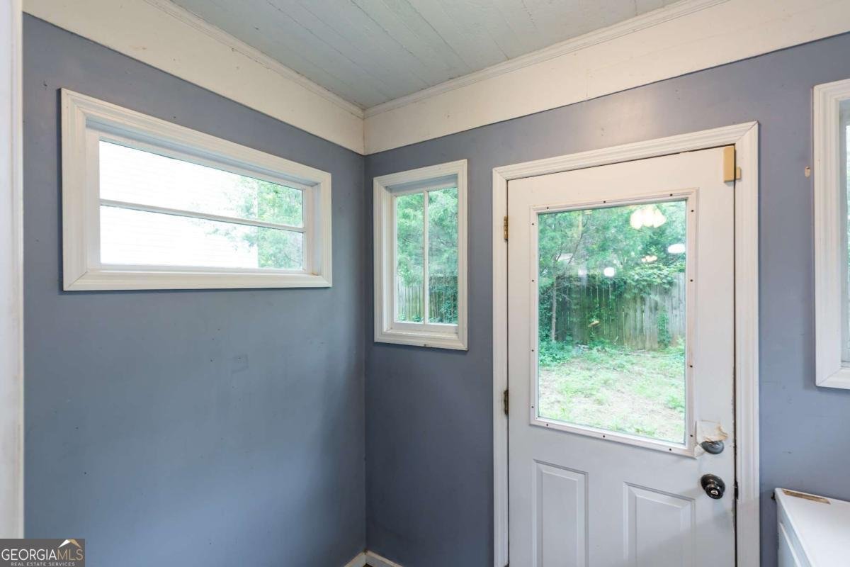 185 Arch Street Athens - 21