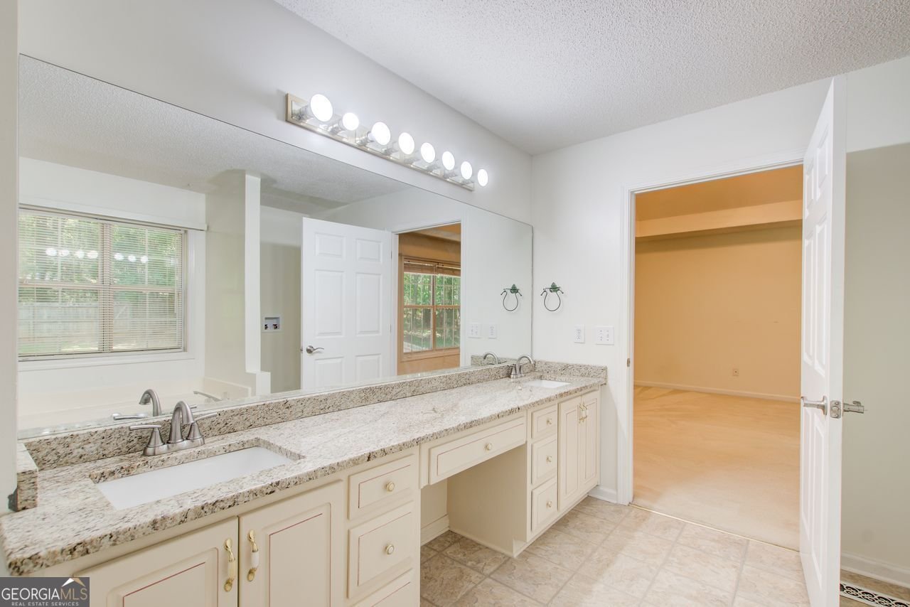 3029 Clove Tree Lane Woodstock - 27