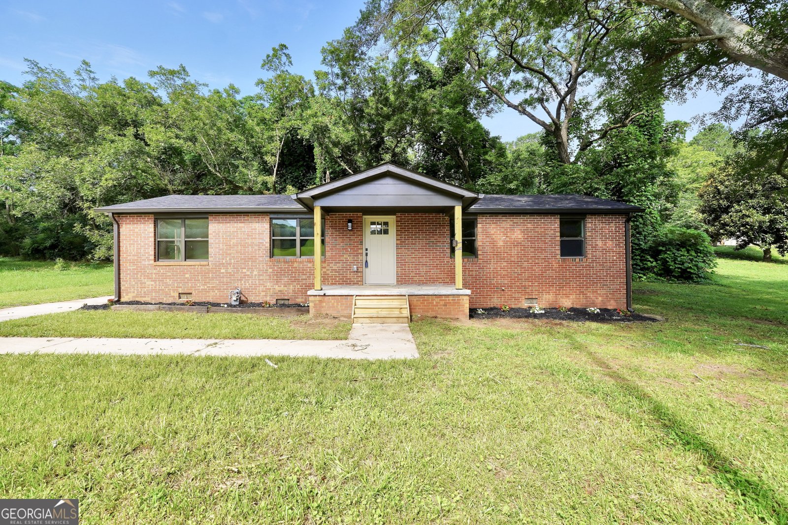 250 Mill Street Barnesville - 1
