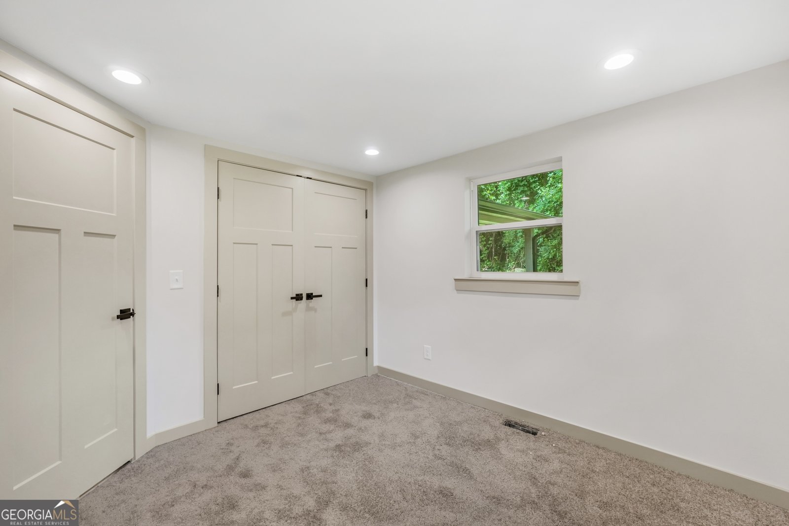 250 Mill Street Barnesville - 30