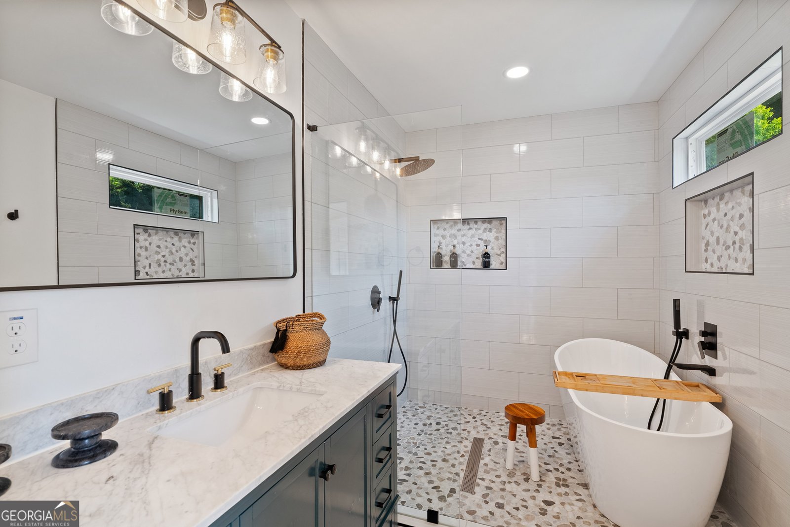 2352 Herring Road Atlanta - 19