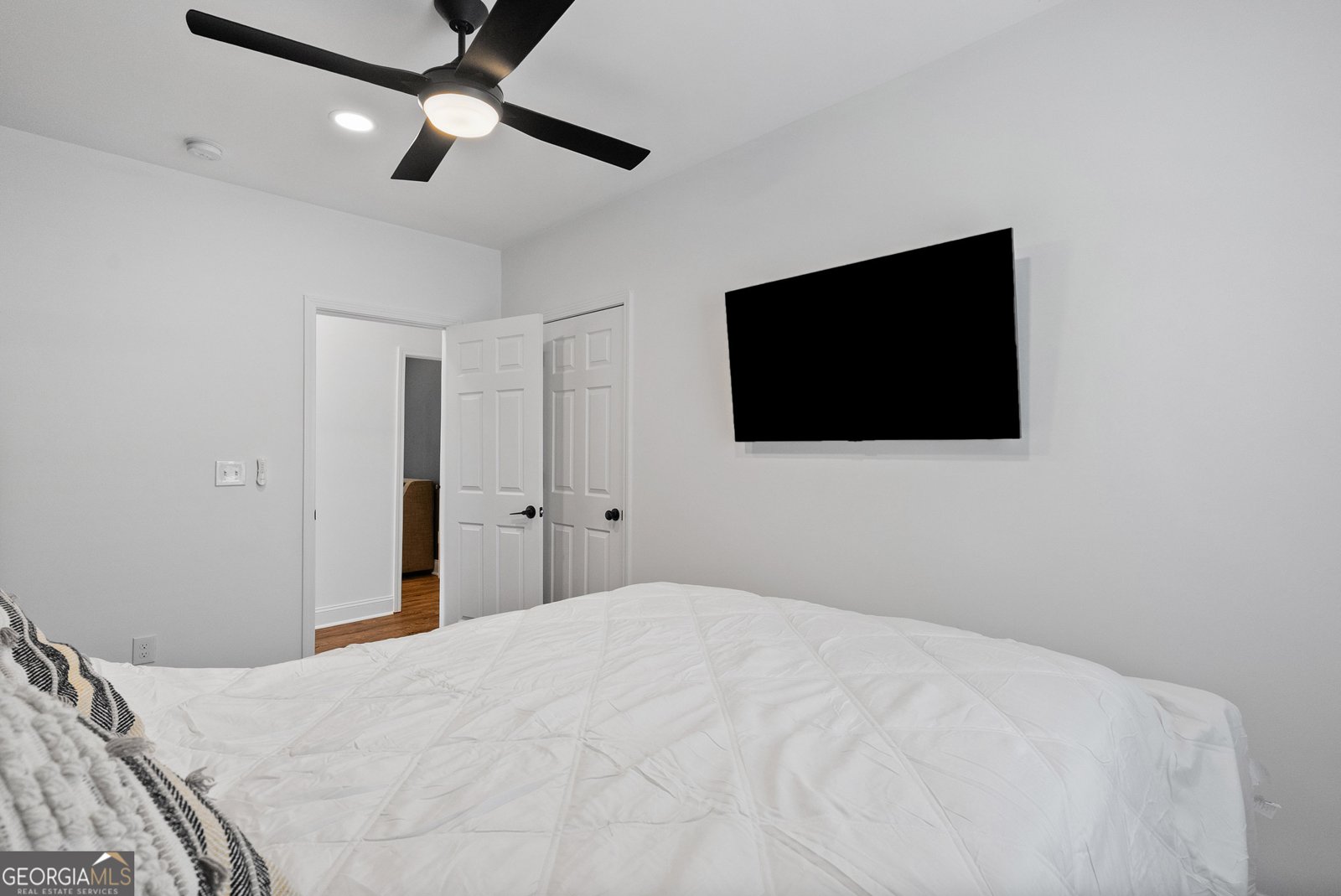 2352 Herring Road Atlanta - 29