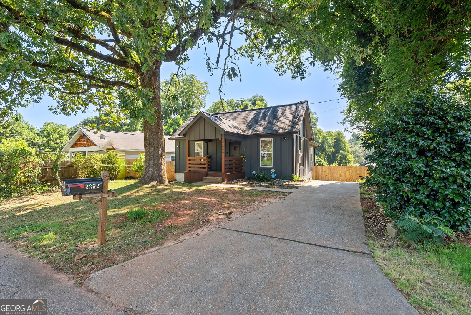 2352 Herring Road Atlanta - 37