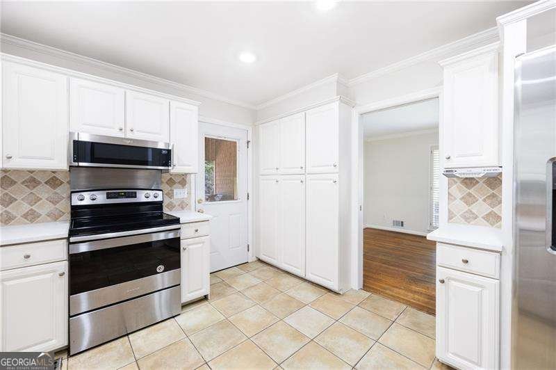255 Jade Cove Drive Roswell - 11