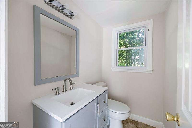255 Jade Cove Drive Roswell - 21