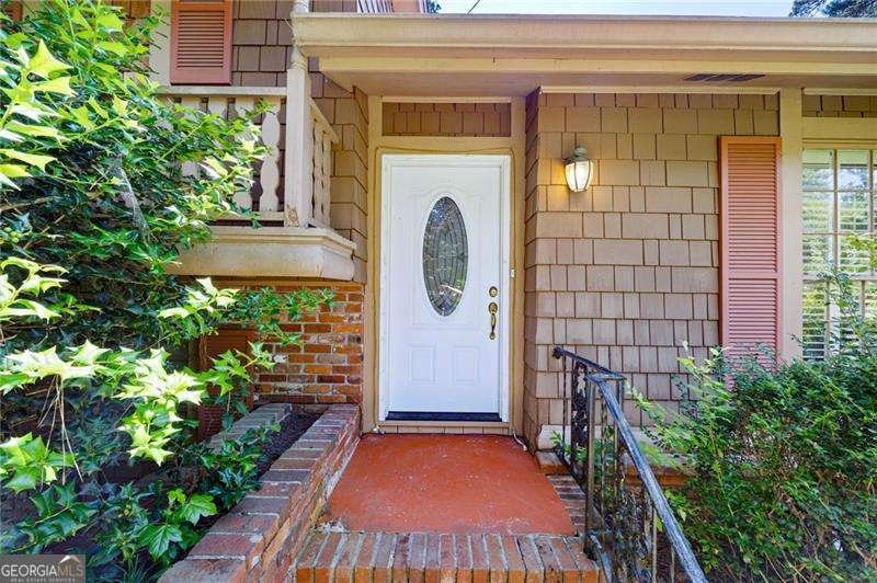 255 Jade Cove Drive Roswell - 3