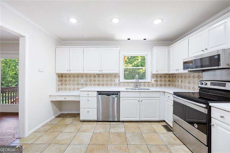 255 Jade Cove Drive Roswell - 9