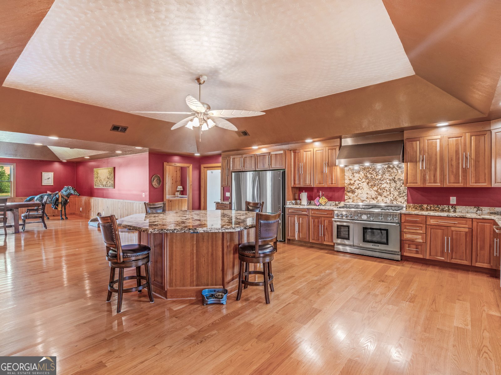 2051 Gough Road Louisville - 26
