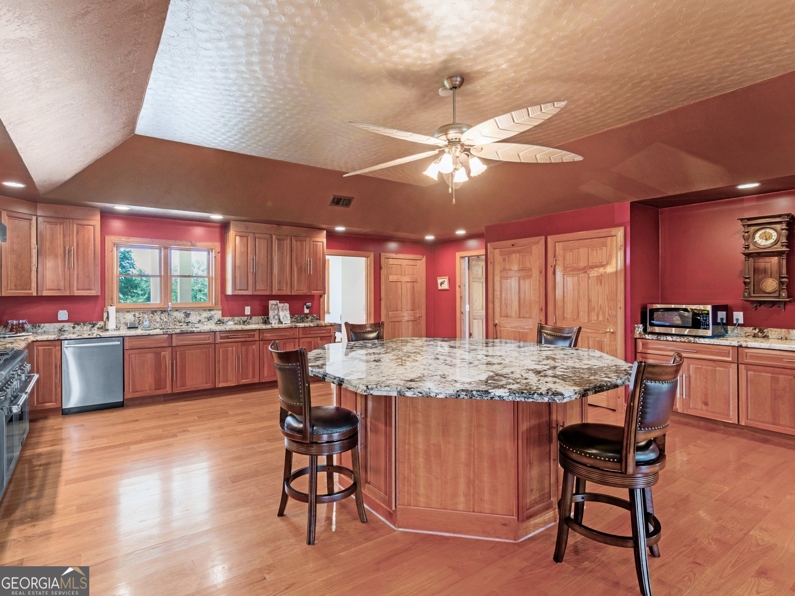 2051 Gough Road Louisville - 30