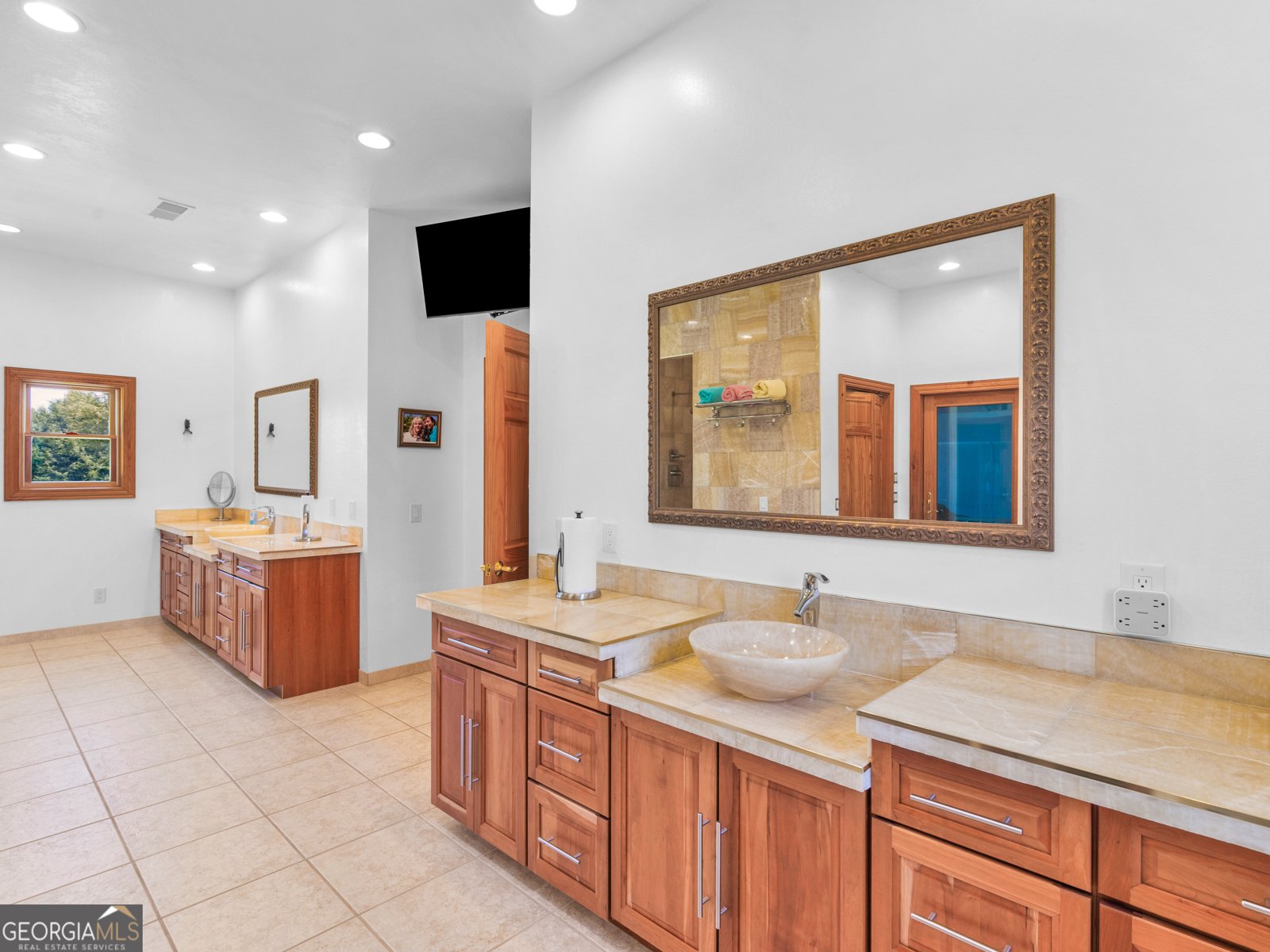 2051 Gough Road Louisville - 46