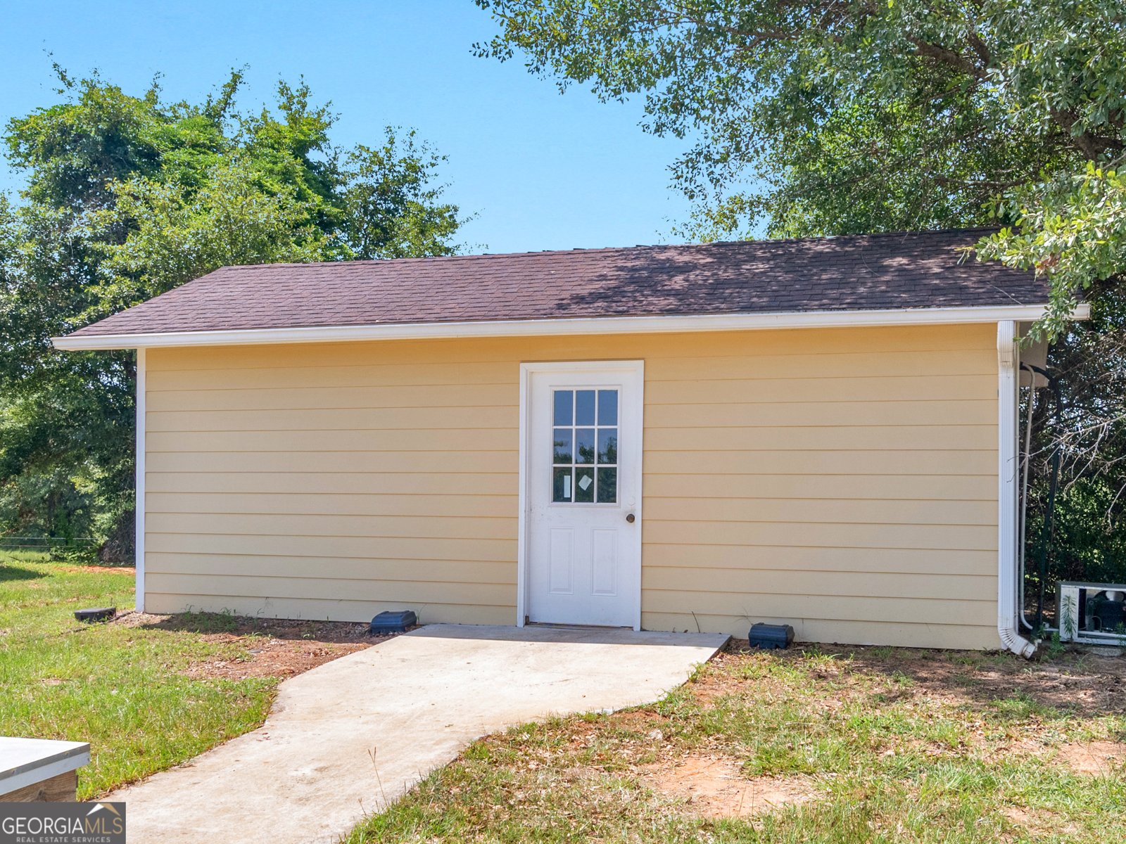 2051 Gough Road Louisville - 65