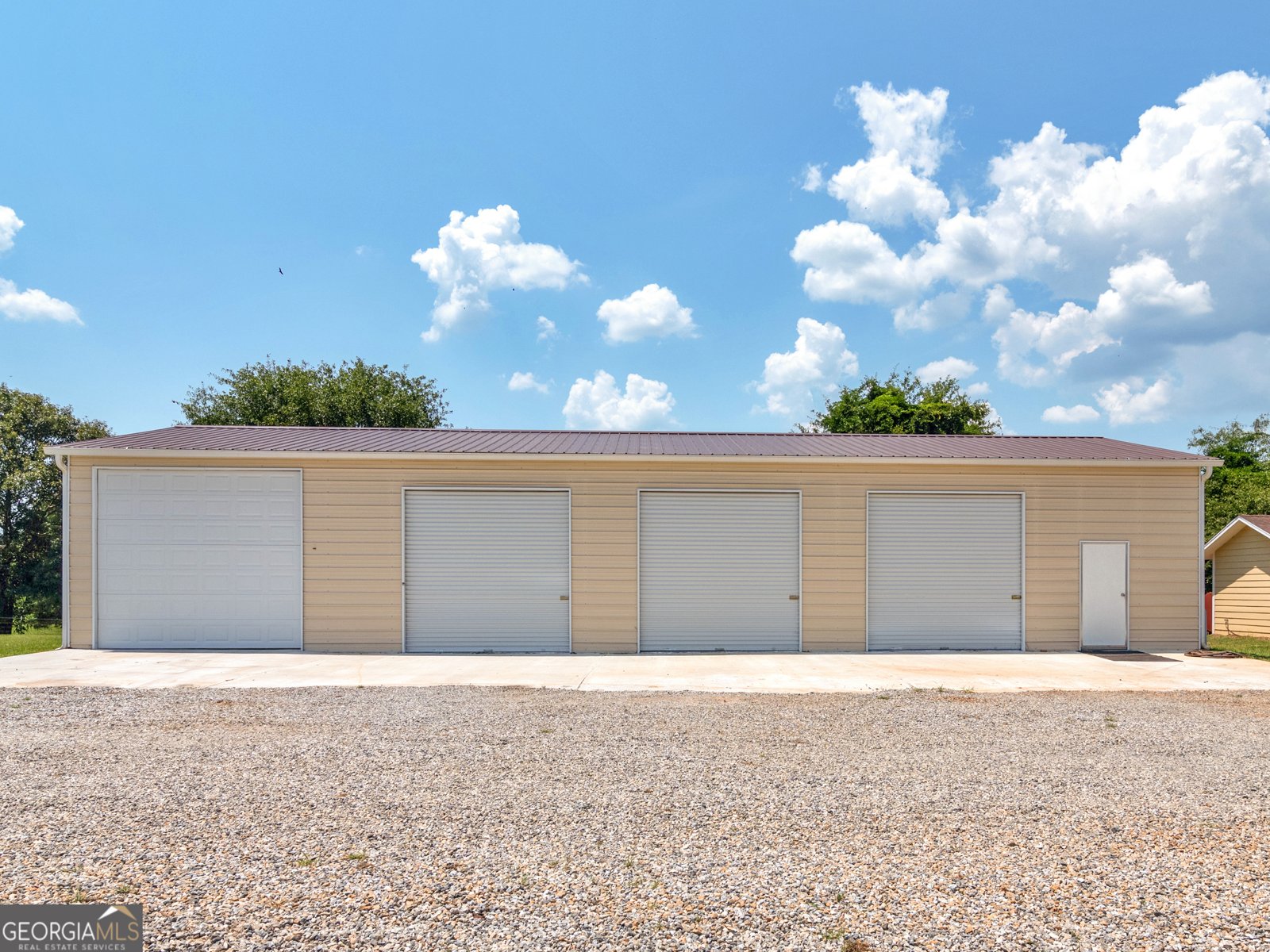 2051 Gough Road Louisville - 66