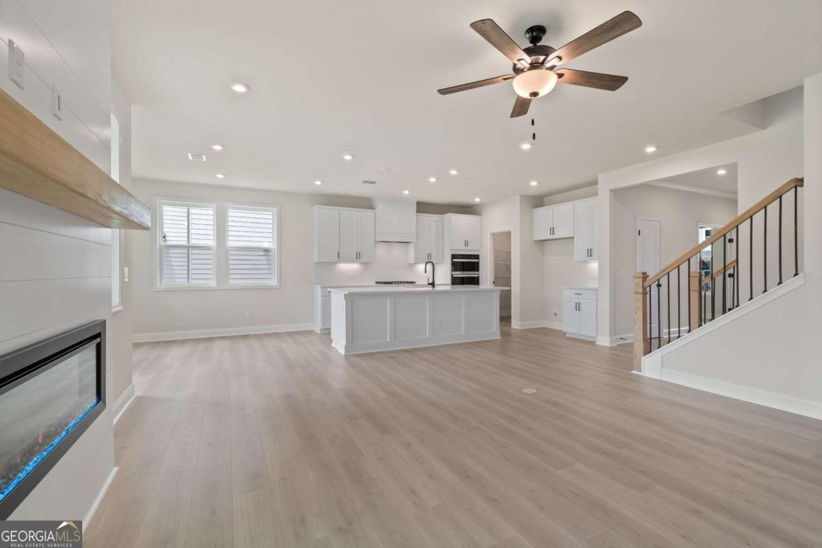 722 Crossroad Court Powder Springs - 8