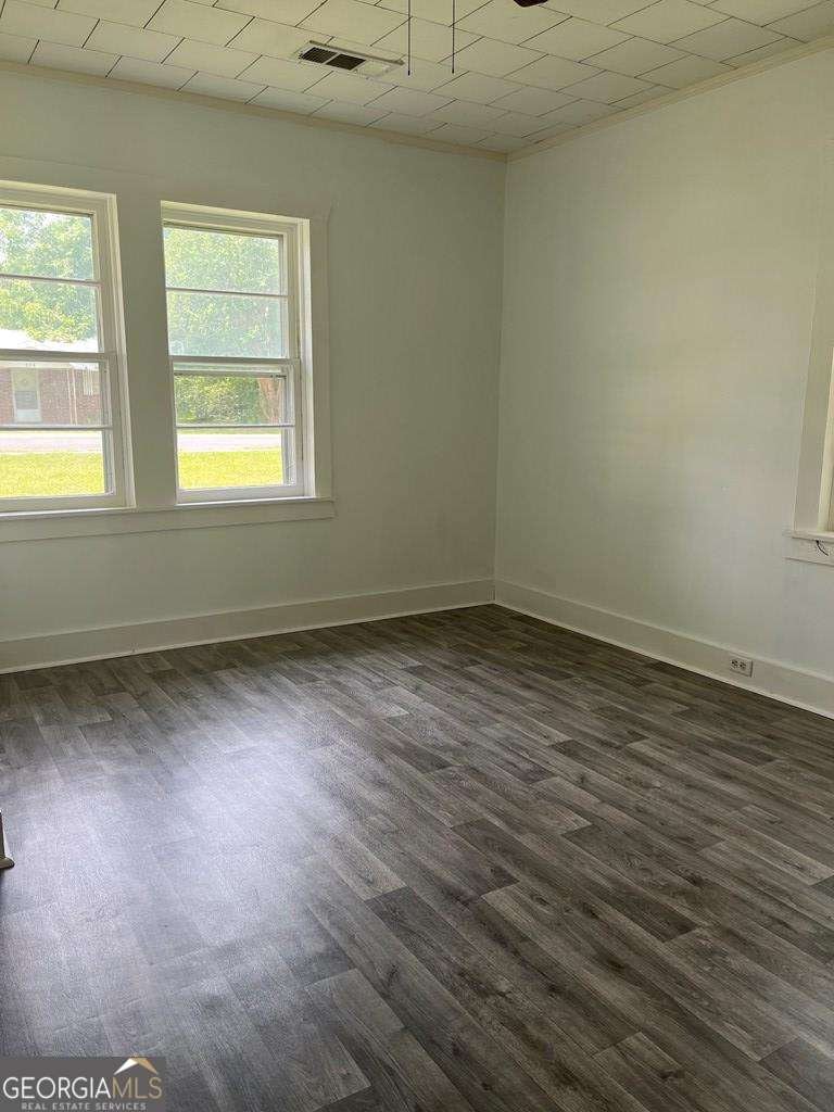 399 Lee Street Milan - 14