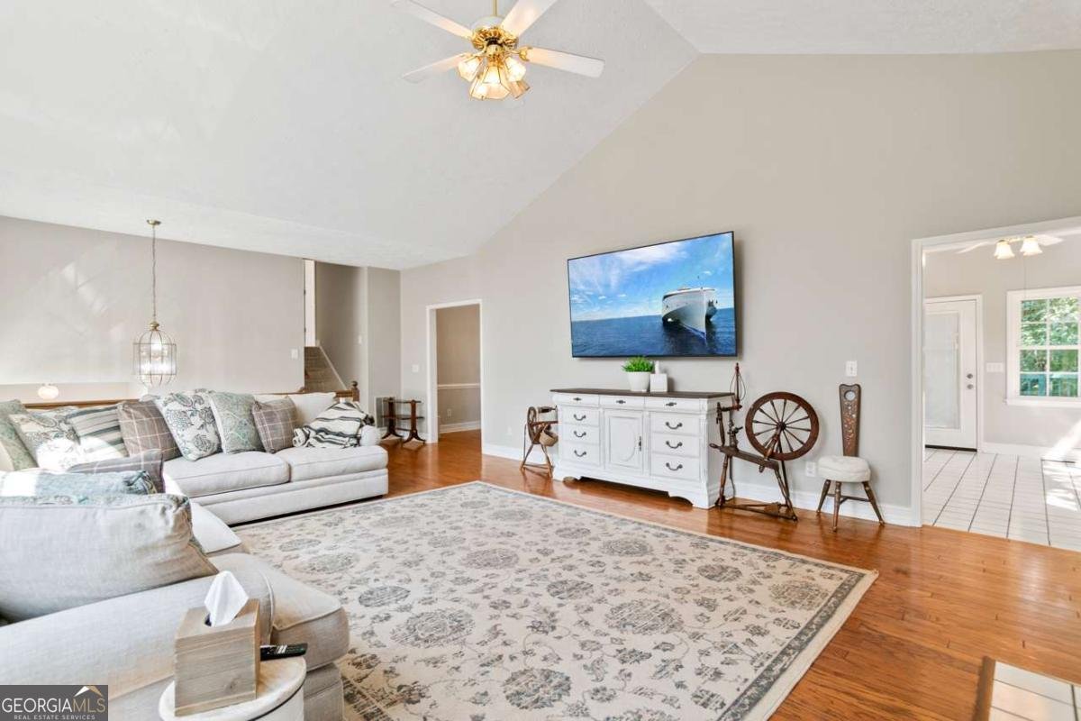 533 Coolsprings Walk Woodstock - 11