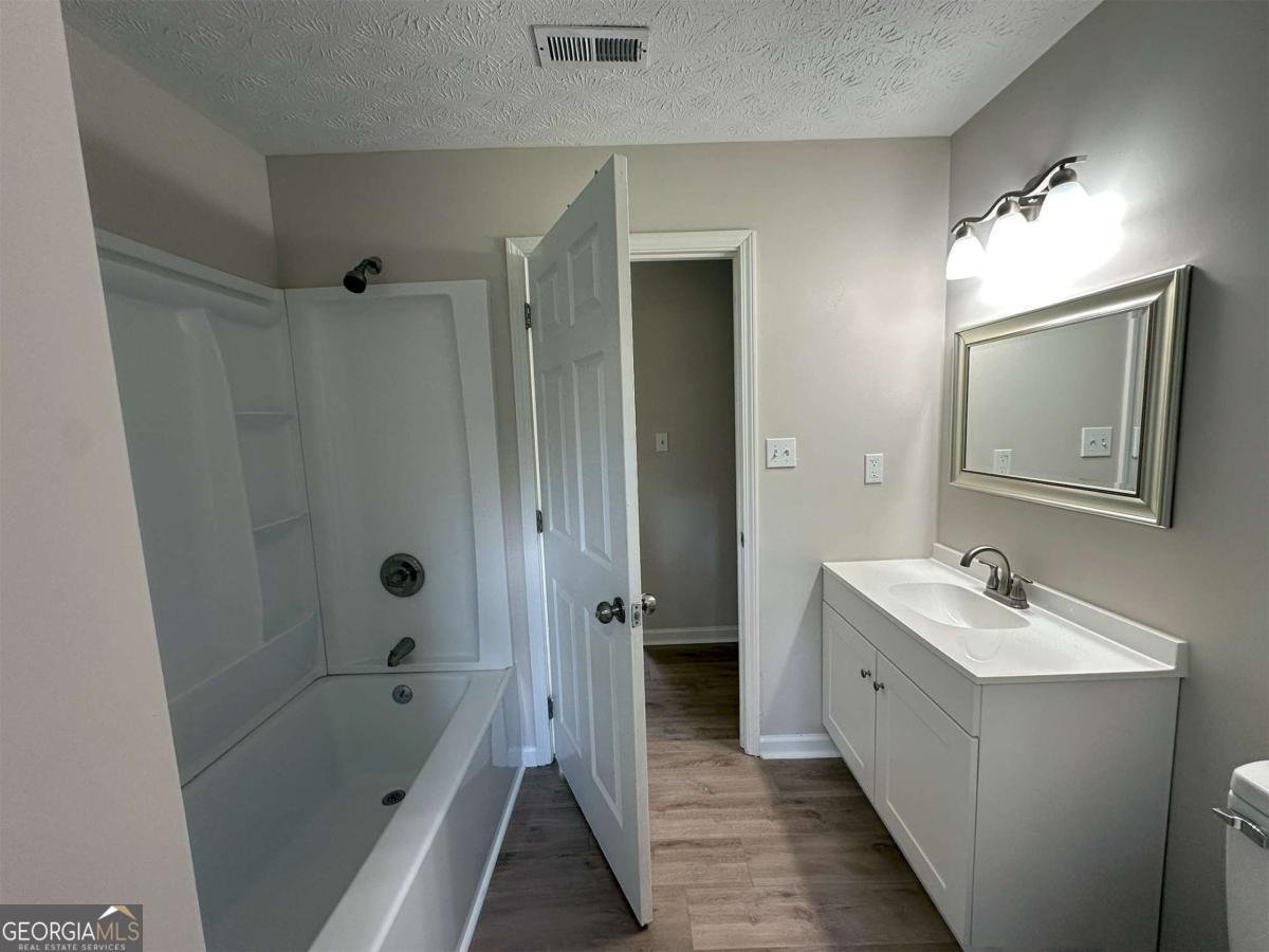 501 Jefferson Street Hoschton - 24