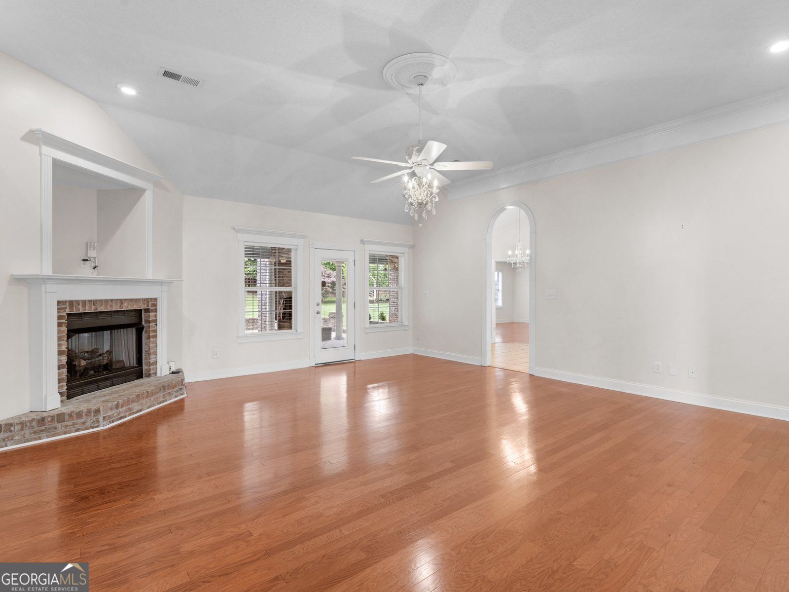 251 Hathersage Drive Kathleen - 23