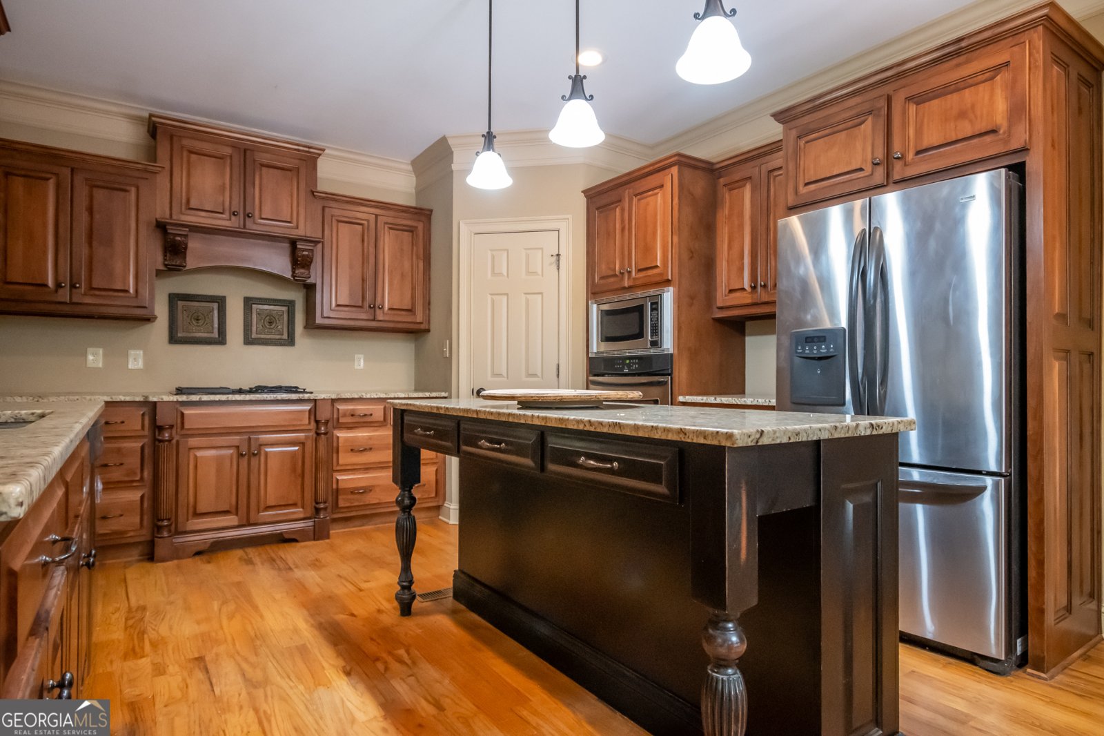 1101 Spring Valley Way Bishop - 23