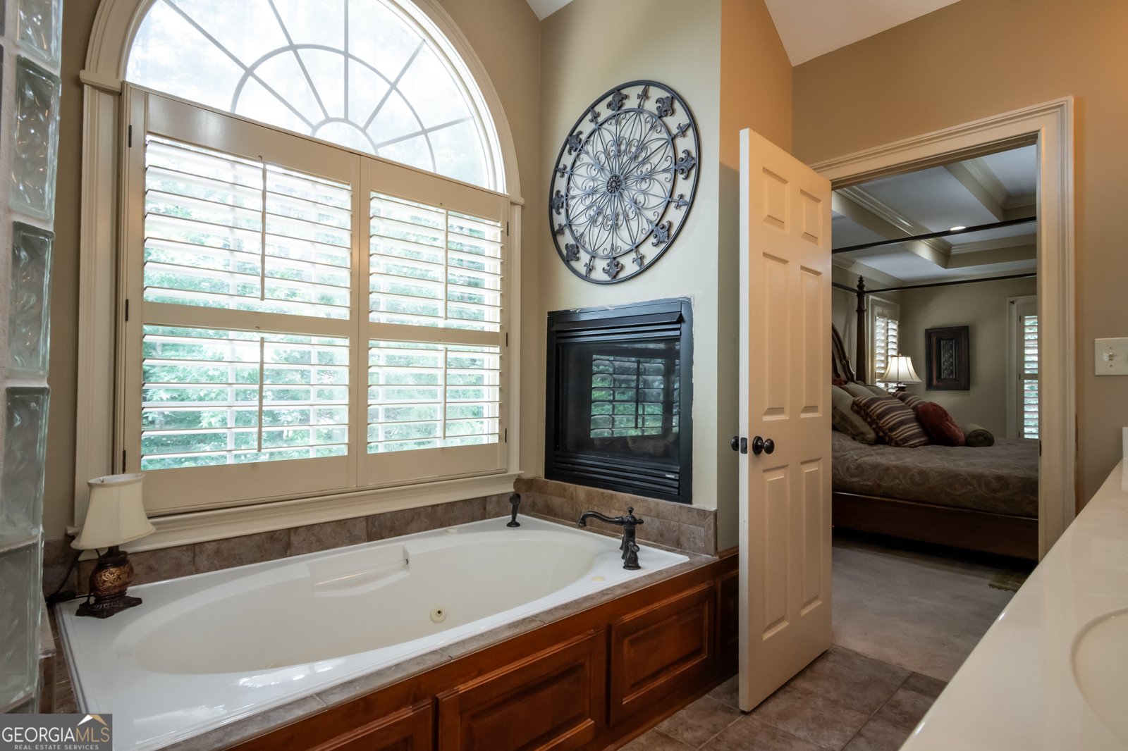 1101 Spring Valley Way Bishop - 28