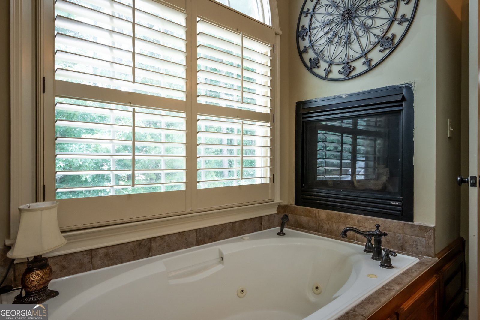 1101 Spring Valley Way Bishop - 29