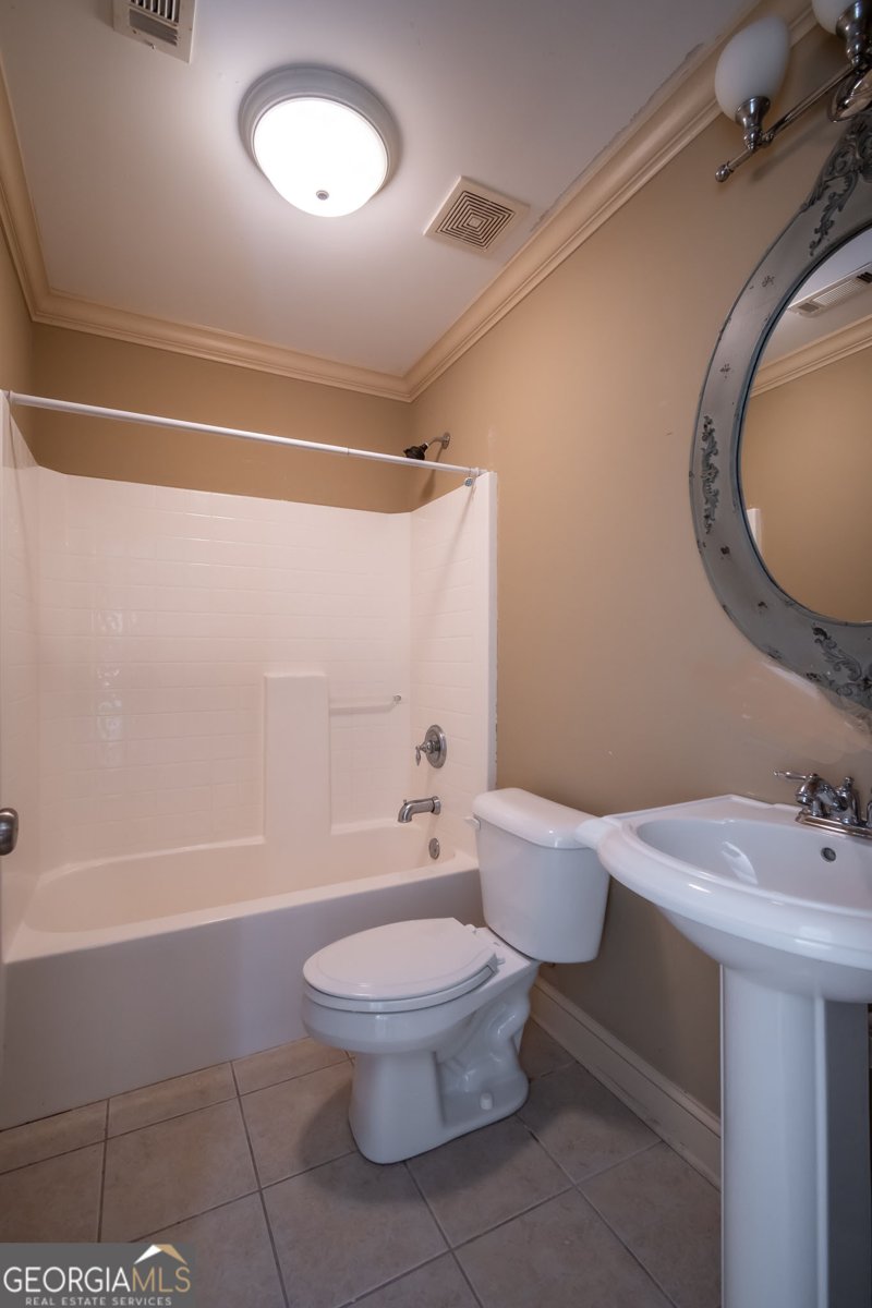 1101 Spring Valley Way Bishop - 37