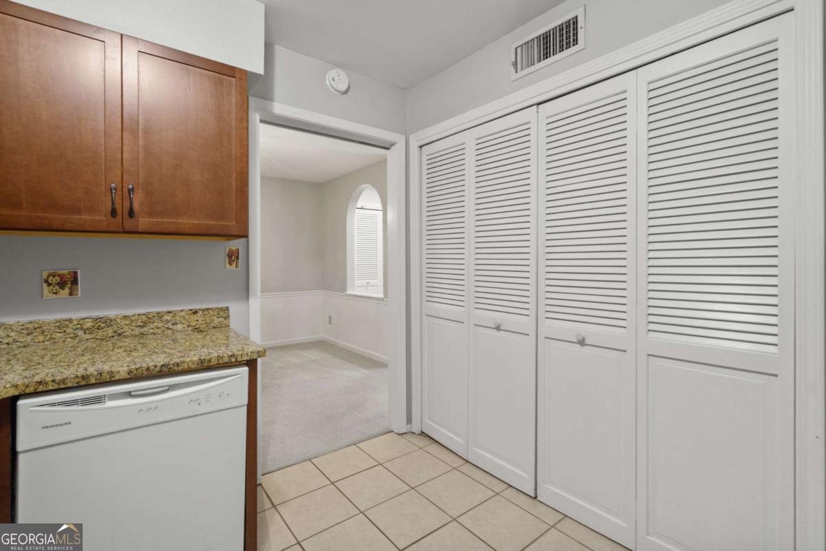 68 La Rue Place Atlanta - 19