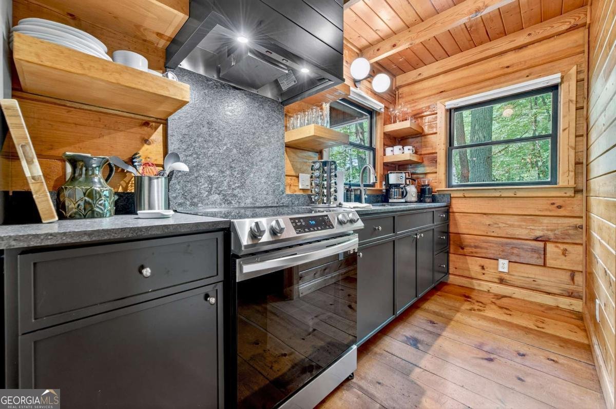 251 Rockhouse Road Cherry Log - 14