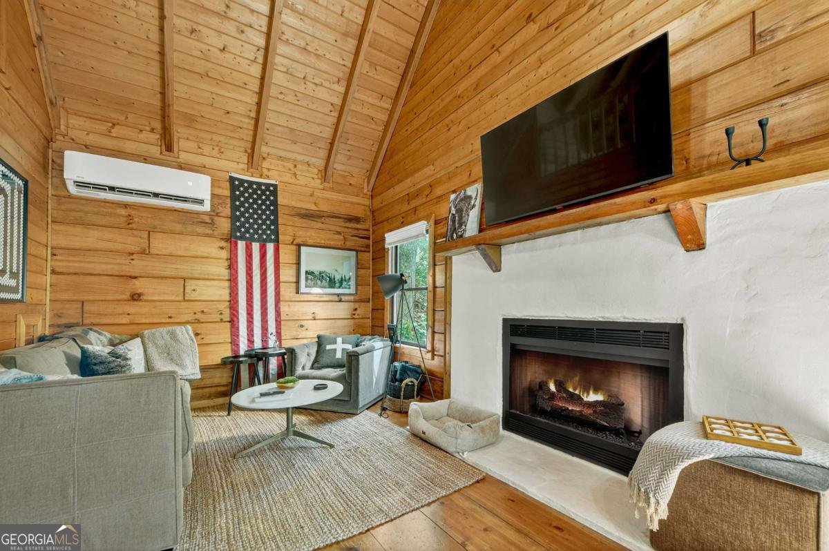 251 Rockhouse Road Cherry Log - 9