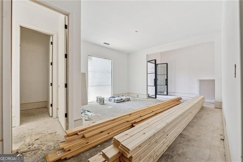 141 N Trace Alpharetta - 2