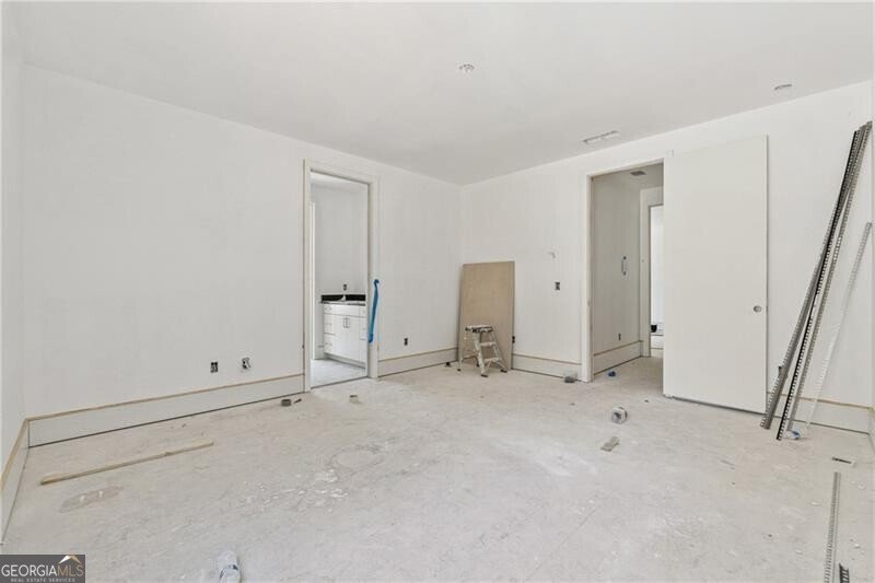 141 N Trace Alpharetta - 23