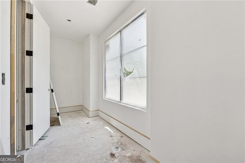 141 N Trace Alpharetta - 25