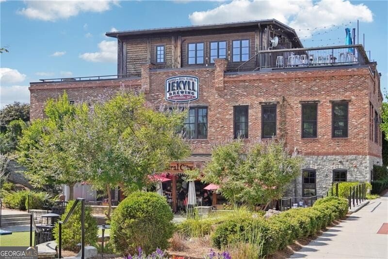 141 N Trace Alpharetta - 40