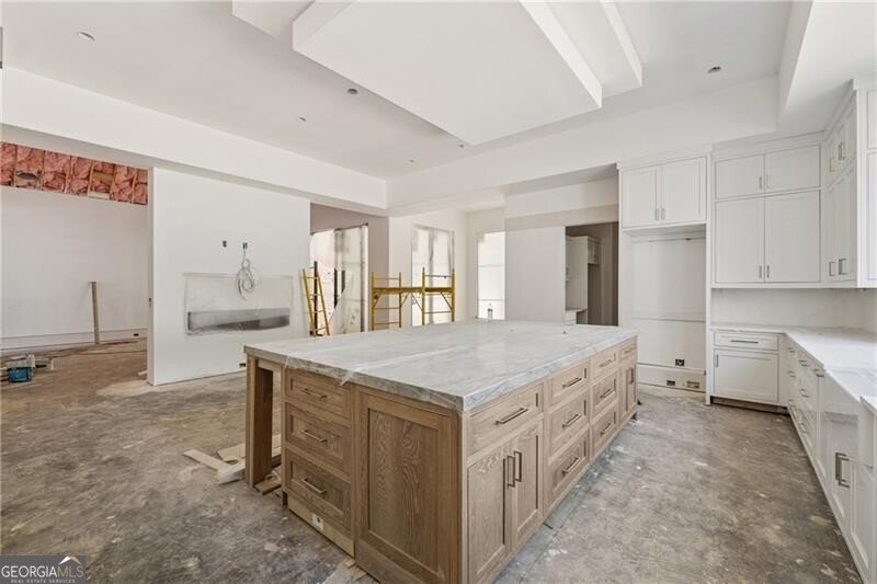 141 N Trace Alpharetta - 9
