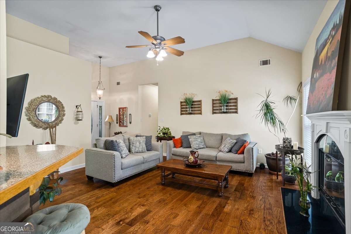 380 Russell Road Lawrenceville - 7