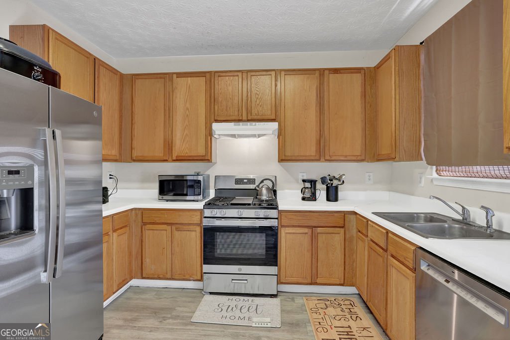 113 Oak Green Drive Lawrenceville - 8