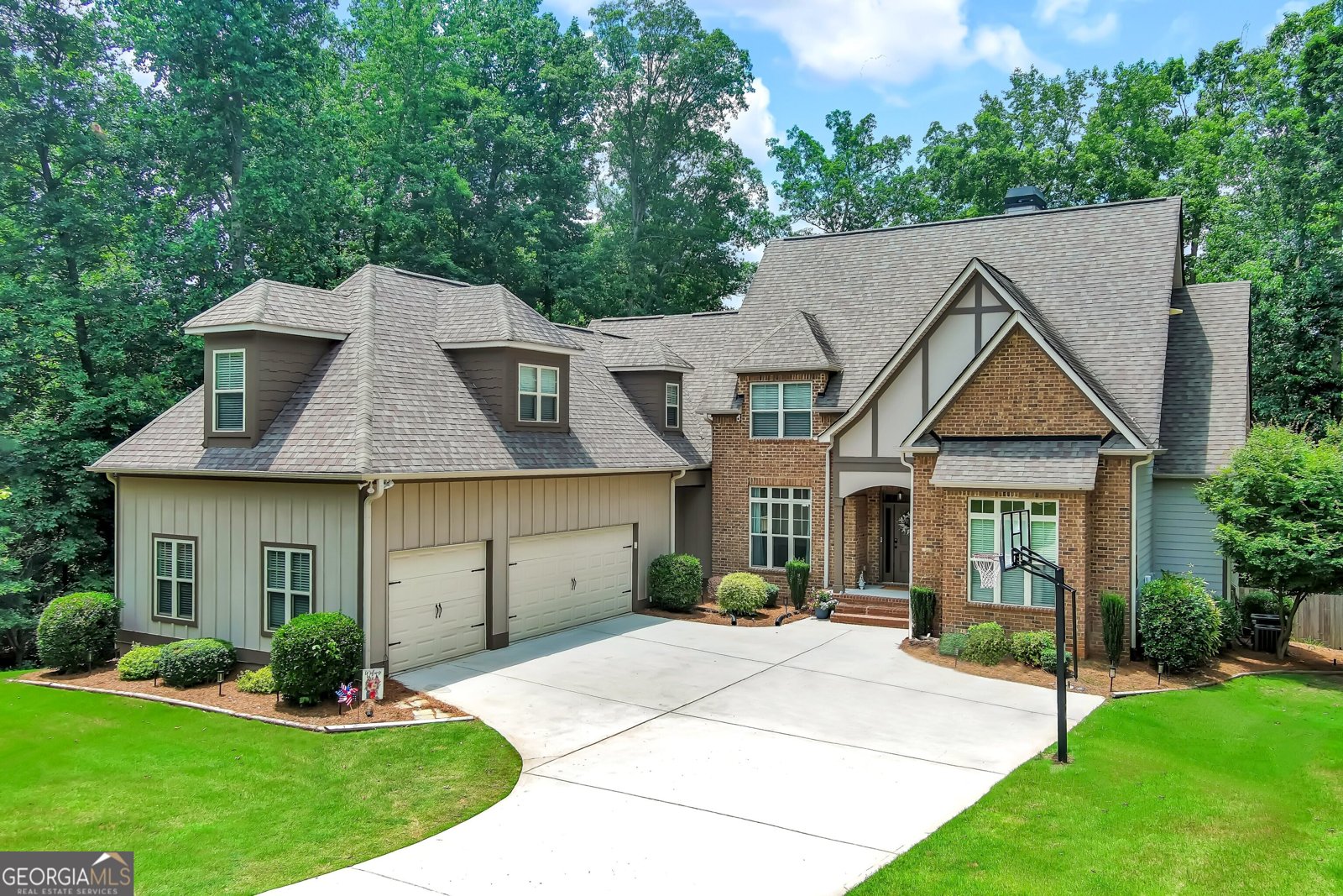 121 Walden Pond Trail Senoia - 1