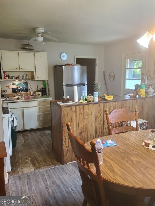 1159 Tamarack Trail Forest Park - 16