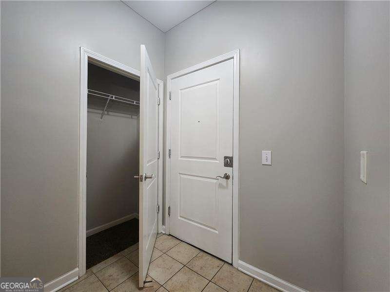 870 Mayson Turner Road Atlanta - 12