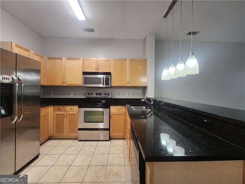 870 Mayson Turner Road Atlanta - 4