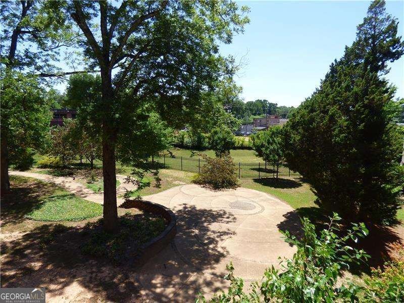 870 Mayson Turner Road Atlanta - 17