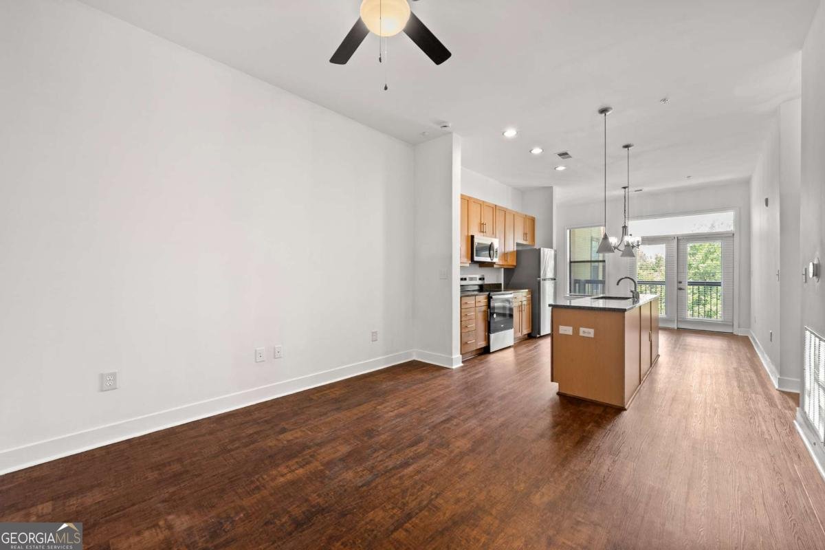 425 CHAPEL Street Atlanta - 2