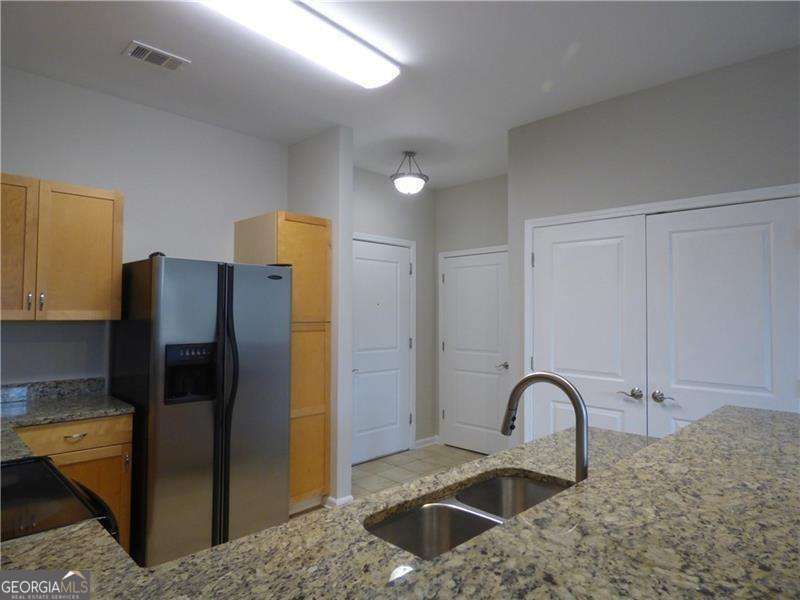 870 Mayson Turner Road Atlanta - 24