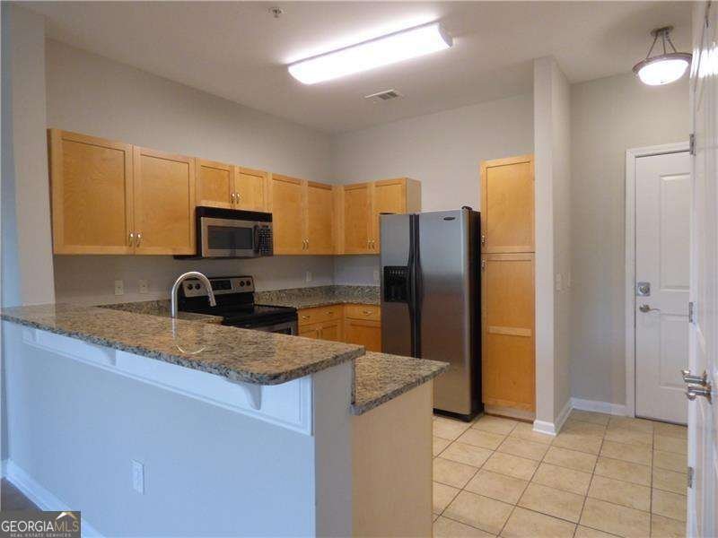 870 Mayson Turner Road Atlanta - 4