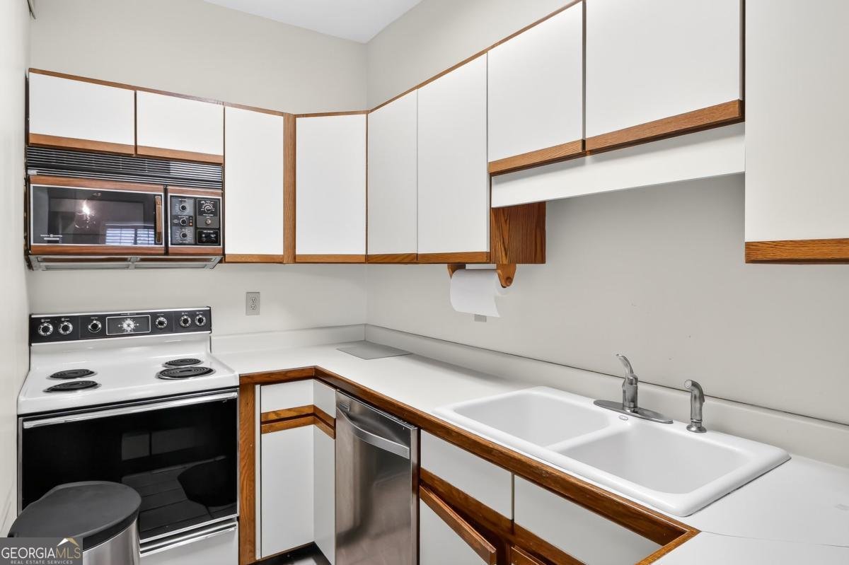 2197 Spring Walk Court Atlanta - 1