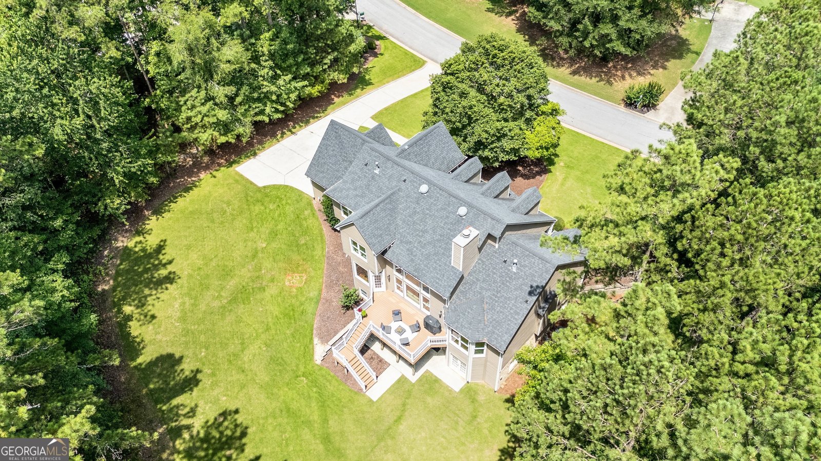 510 Stonehaven Drive Fayetteville - 32