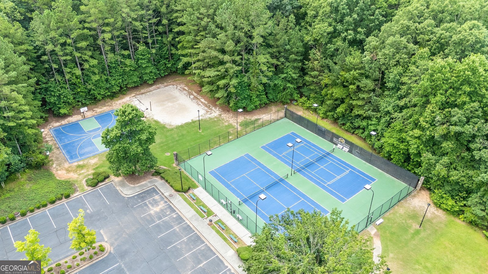 510 Stonehaven Drive Fayetteville - 37